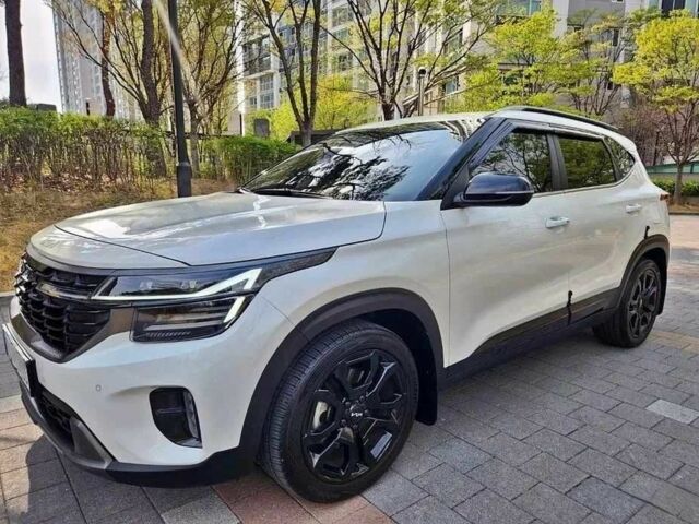 Белый Киа Другая, объемом двигателя 1.6 л и пробегом 27 тыс. км за 13200 $, фото 1 на Automoto.ua