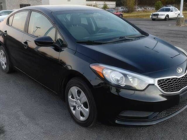 Чорний Кіа Інша, об'ємом двигуна 2 л та пробігом 56 тис. км за 8000 $, фото 1 на Automoto.ua