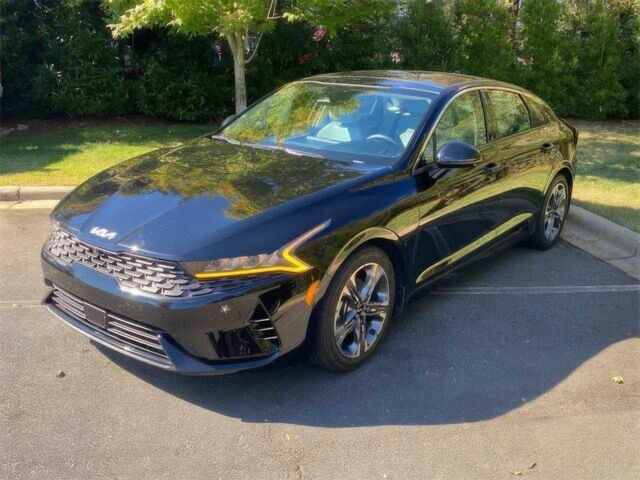 Черный Киа Другая, объемом двигателя 1.6 л и пробегом 18 тыс. км за 10000 $, фото 1 на Automoto.ua