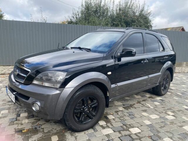 Черный Киа Другая, объемом двигателя 2.5 л и пробегом 275 тыс. км за 7499 $, фото 1 на Automoto.ua