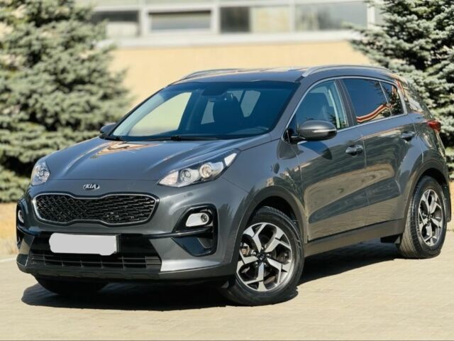 Киа Другая 2018 в Харькове на Automoto.ua Серый Киа Другая, объемом двигателя 1.6 л и пробегом 170 тыс. км за 18400 $, фото 1 на Automoto.ua