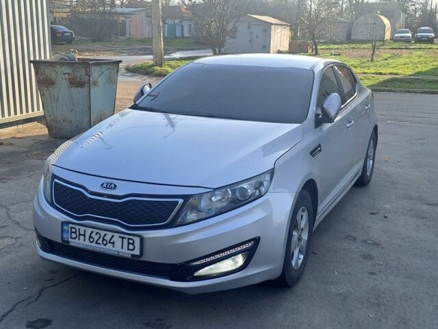 Сірий Кіа Інша, об'ємом двигуна 2 л та пробігом 260 тис. км за 7500 $, фото 1 на Automoto.ua