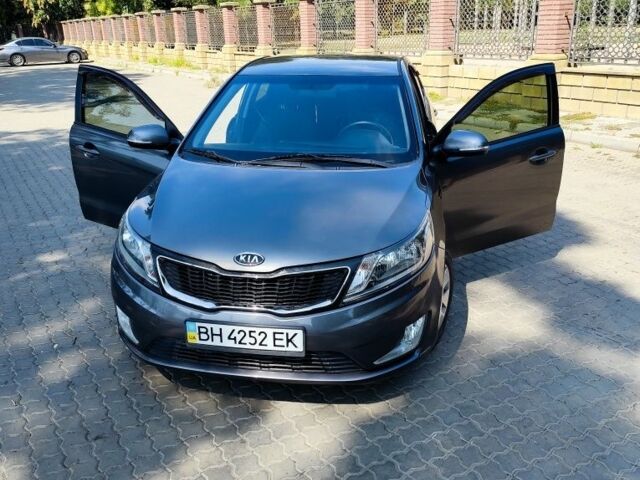 Сірий Кіа Інша, об'ємом двигуна 1.6 л та пробігом 99 тис. км за 8308 $, фото 1 на Automoto.ua