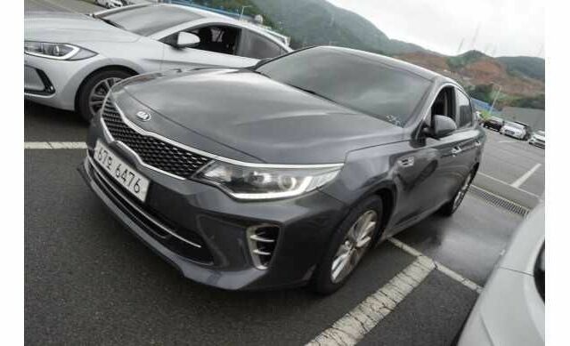 Серый Киа Другая, объемом двигателя 1.7 л и пробегом 118 тыс. км за 3200 $, фото 1 на Automoto.ua