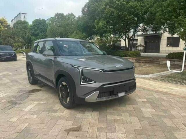 Сірий Кіа Інша, об'ємом двигуна 0 л та пробігом 1 тис. км за 22000 $, фото 1 на Automoto.ua