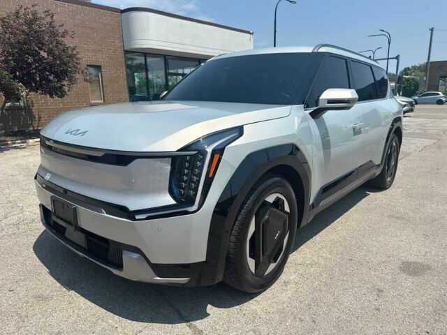 Сірий Кіа Інша, об'ємом двигуна 0 л та пробігом 21 тис. км за 23000 $, фото 1 на Automoto.ua