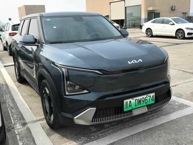 Синий Киа Другая, объемом двигателя 0 л и пробегом 1 тыс. км за 23000 $, фото 1 на Automoto.ua