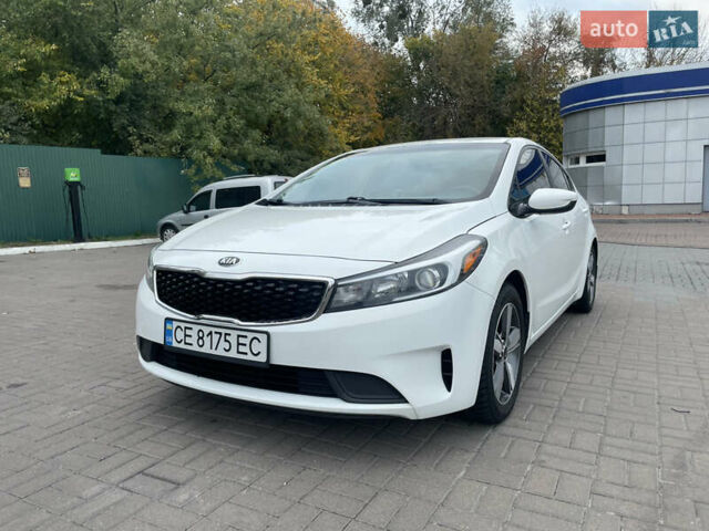 Белый Киа Форте, объемом двигателя 2 л и пробегом 109 тыс. км за 12200 $, фото 1 на Automoto.ua