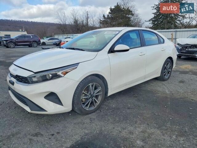 Белый Киа Форте, объемом двигателя 2 л и пробегом 93 тыс. км за 11100 $, фото 1 на Automoto.ua