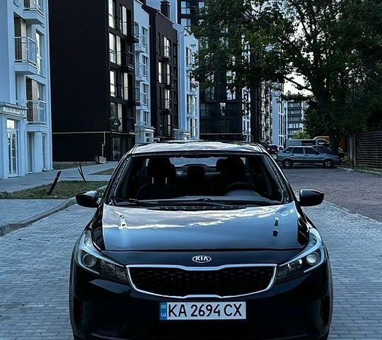 Черный Киа Форте, объемом двигателя 2 л и пробегом 192 тыс. км за 4500 $, фото 1 на Automoto.ua