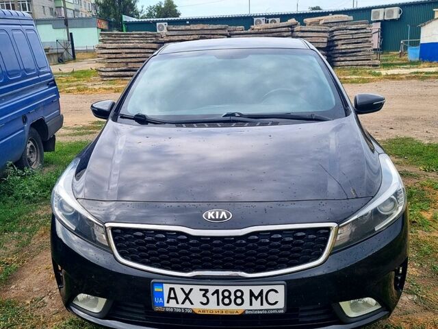 Черный Киа Форте, объемом двигателя 2 л и пробегом 170 тыс. км за 10000 $, фото 1 на Automoto.ua