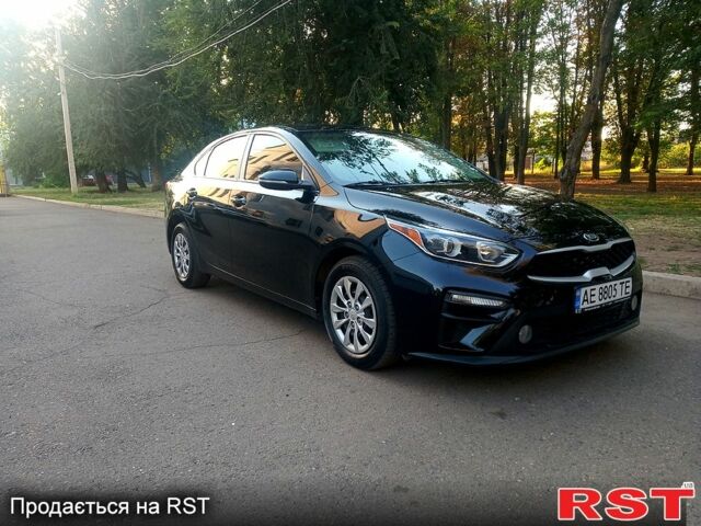 Чорний Кіа Форте, об'ємом двигуна 2 л та пробігом 130 тис. км за 12100 $, фото 1 на Automoto.ua