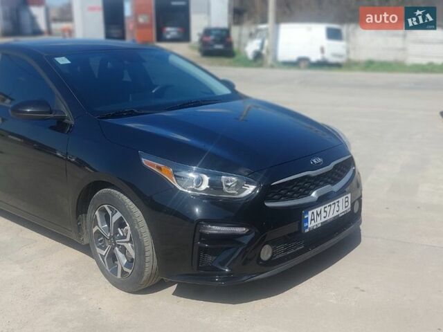 Черный Киа Форте, объемом двигателя 2 л и пробегом 64 тыс. км за 15400 $, фото 1 на Automoto.ua