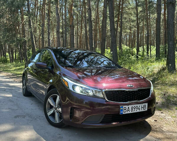 Фиолетовый Киа Форте, объемом двигателя 2 л и пробегом 144 тыс. км за 11200 $, фото 1 на Automoto.ua