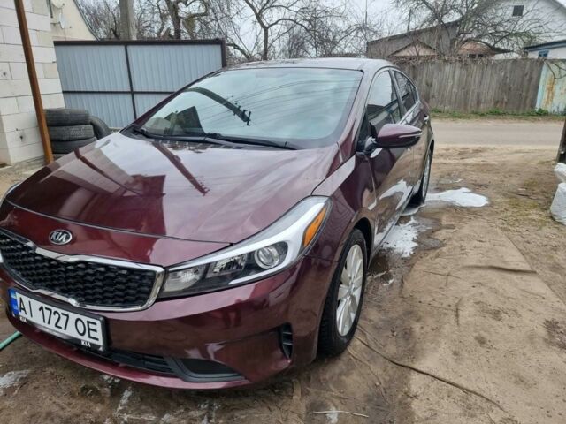Червоний Кіа Форте, об'ємом двигуна 2 л та пробігом 86 тис. км за 11500 $, фото 1 на Automoto.ua