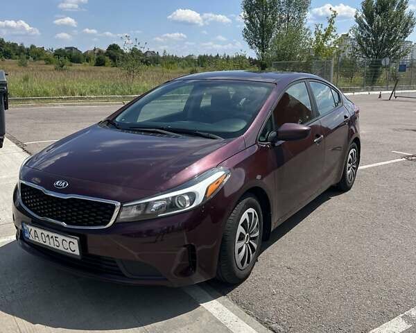 Красный Киа Форте, объемом двигателя 2 л и пробегом 172 тыс. км за 8500 $, фото 1 на Automoto.ua