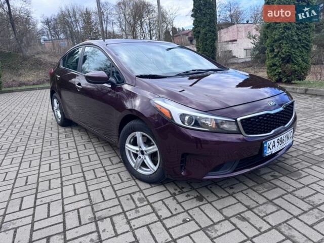 Червоний Кіа Форте, об'ємом двигуна 2 л та пробігом 70 тис. км за 11000 $, фото 1 на Automoto.ua