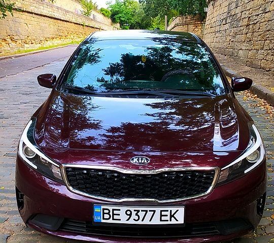 Червоний Кіа Форте, об'ємом двигуна 2 л та пробігом 51 тис. км за 12500 $, фото 1 на Automoto.ua