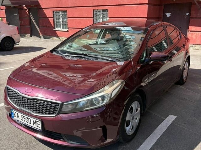 Киа Форте, объемом двигателя 2 л и пробегом 131 тыс. км за 8800 $, фото 1 на Automoto.ua