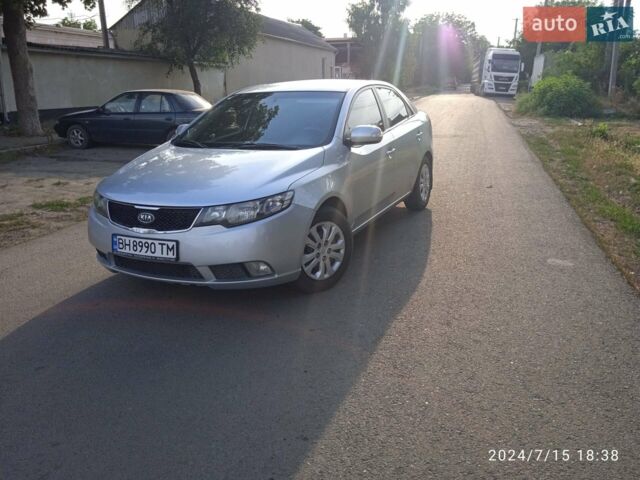 Сірий Кіа Форте, об'ємом двигуна 1.59 л та пробігом 237 тис. км за 5500 $, фото 1 на Automoto.ua