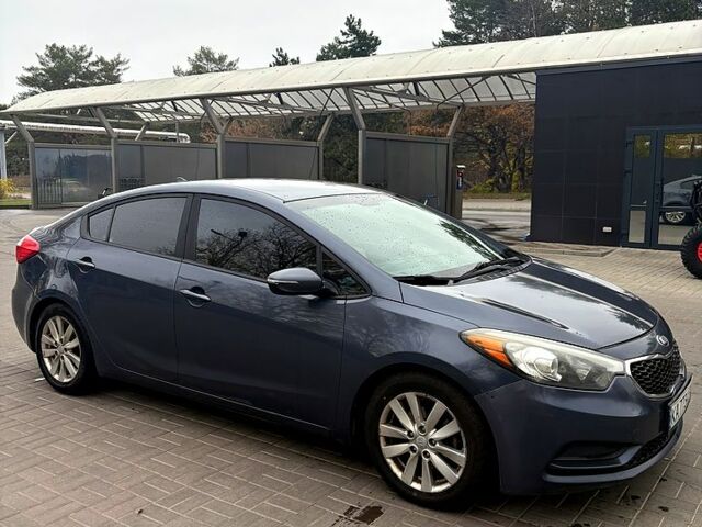 Сірий Кіа Форте, об'ємом двигуна 1.8 л та пробігом 217 тис. км за 8000 $, фото 1 на Automoto.ua