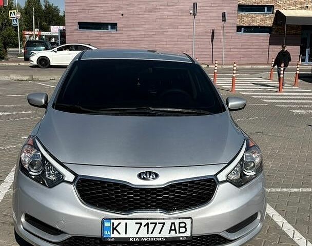 Сірий Кіа Форте, об'ємом двигуна 1.8 л та пробігом 245 тис. км за 8200 $, фото 1 на Automoto.ua