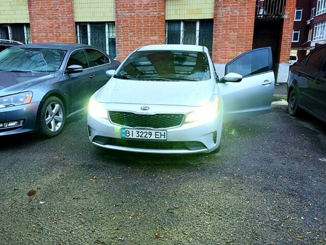 Сірий Кіа Форте, об'ємом двигуна 2 л та пробігом 55 тис. км за 9600 $, фото 1 на Automoto.ua