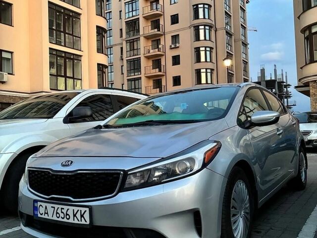 Сірий Кіа Форте, об'ємом двигуна 2 л та пробігом 260 тис. км за 8400 $, фото 1 на Automoto.ua
