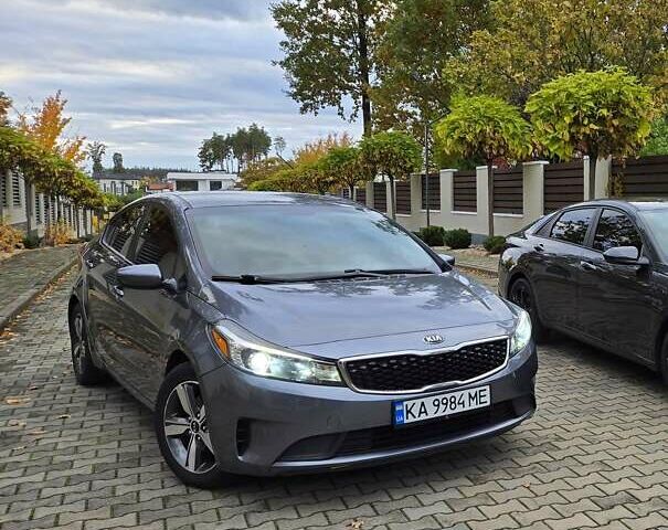 Кіа Форте 2017 у Києві на Automoto.ua Сірий Кіа Форте, об'ємом двигуна 2 л та пробігом 90 тис. км за 11000 $, фото 1 на Automoto.ua