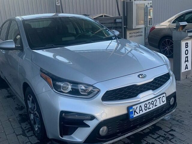 Серый Киа Форте, объемом двигателя 2 л и пробегом 115 тыс. км за 13500 $, фото 1 на Automoto.ua