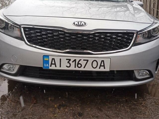 Серый Киа Форте, объемом двигателя 2 л и пробегом 28 тыс. км за 12800 $, фото 1 на Automoto.ua