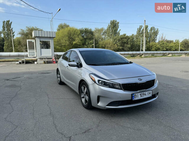 Серый Киа Форте, объемом двигателя 2 л и пробегом 88 тыс. км за 14000 $, фото 1 на Automoto.ua