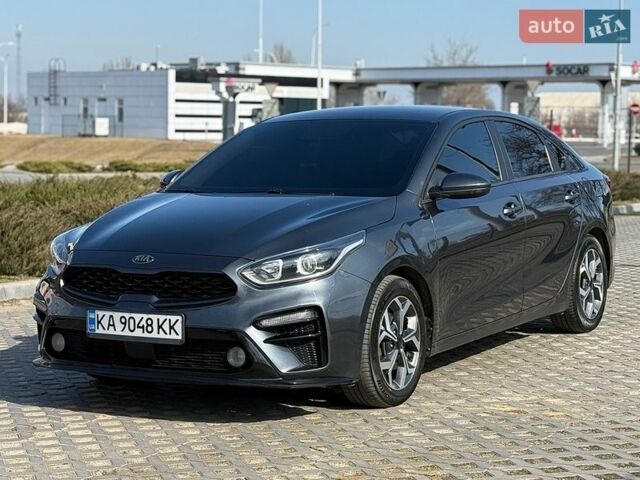 Серый Киа Форте, объемом двигателя 2 л и пробегом 76 тыс. км за 11900 $, фото 1 на Automoto.ua