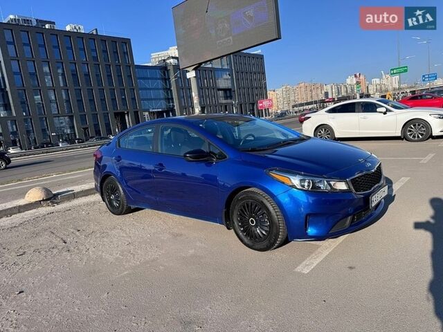 Синий Киа Форте, объемом двигателя 2 л и пробегом 142 тыс. км за 7999 $, фото 1 на Automoto.ua