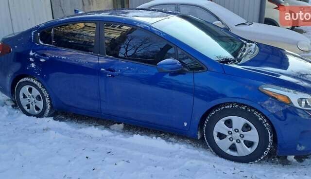 Синий Киа Форте, объемом двигателя 2 л и пробегом 97 тыс. км за 9300 $, фото 1 на Automoto.ua