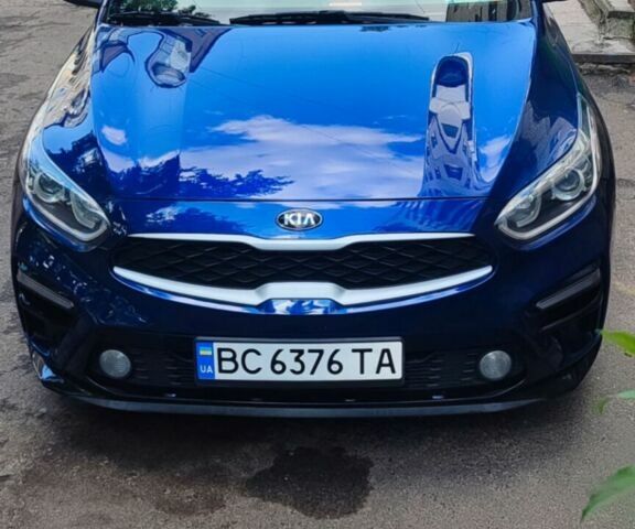 Синий Киа Форте, объемом двигателя 2 л и пробегом 85 тыс. км за 14500 $, фото 1 на Automoto.ua