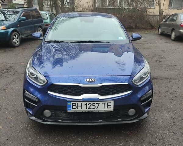 Синий Киа Форте, объемом двигателя 2 л и пробегом 42 тыс. км за 13800 $, фото 1 на Automoto.ua