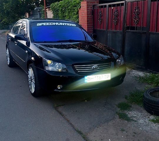 Черный Киа Маджентис, объемом двигателя 2 л и пробегом 27800 тыс. км за 6200 $, фото 1 на Automoto.ua