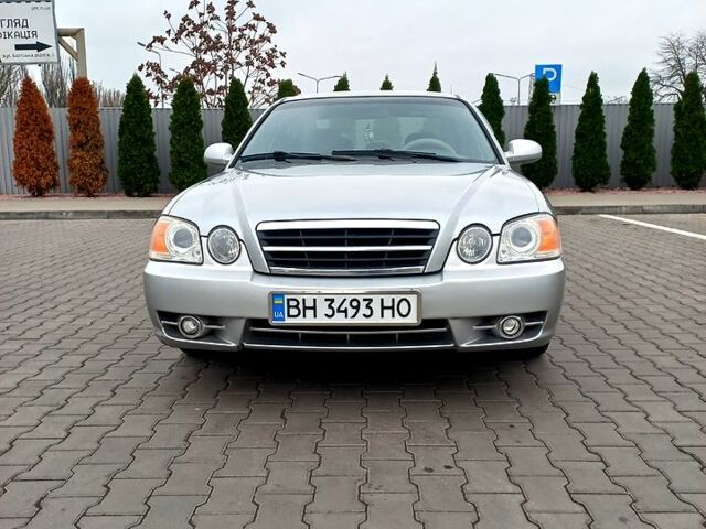 Серый Киа Маджентис, объемом двигателя 2 л и пробегом 270 тыс. км за 2600 $, фото 1 на Automoto.ua