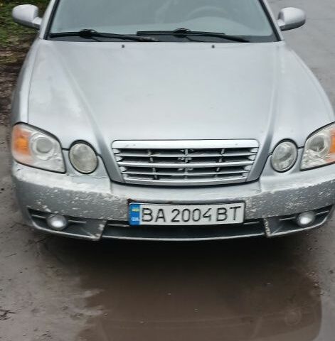 Сірий Кіа Маджентіс, об'ємом двигуна 2 л та пробігом 341 тис. км за 2500 $, фото 1 на Automoto.ua