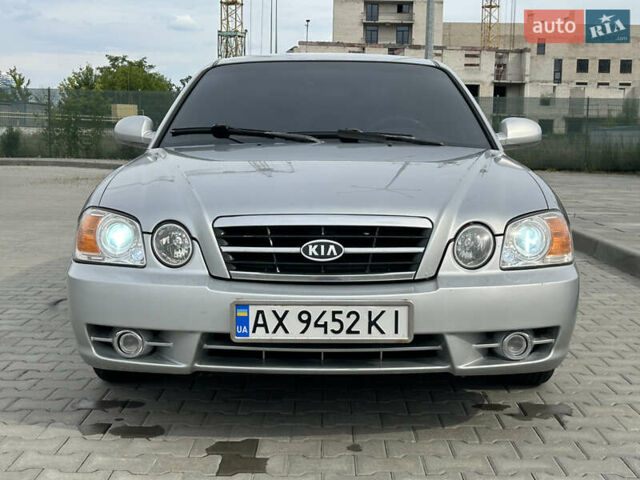 Сірий Кіа Маджентіс, об'ємом двигуна 2 л та пробігом 265 тис. км за 4700 $, фото 1 на Automoto.ua