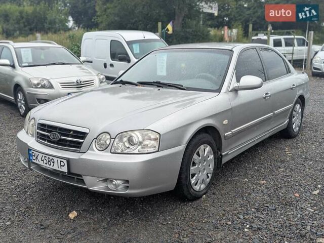 Сірий Кіа Маджентіс, об'ємом двигуна 2 л та пробігом 264 тис. км за 2850 $, фото 1 на Automoto.ua