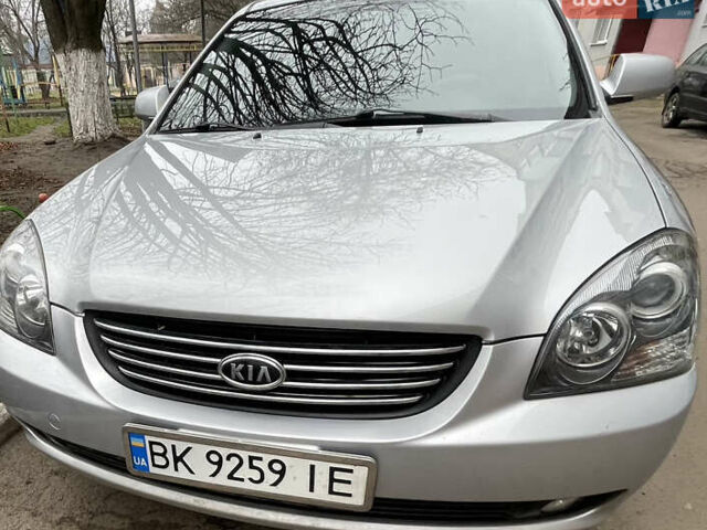 Серый Киа Маджентис, объемом двигателя 1.99 л и пробегом 234 тыс. км за 6000 $, фото 1 на Automoto.ua
