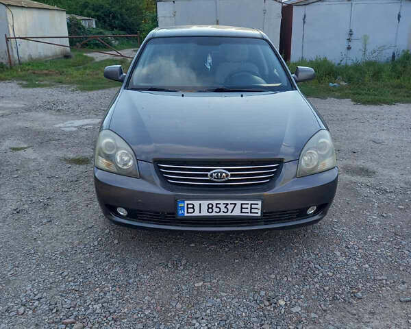 Серый Киа Маджентис, объемом двигателя 2 л и пробегом 144 тыс. км за 5800 $, фото 1 на Automoto.ua