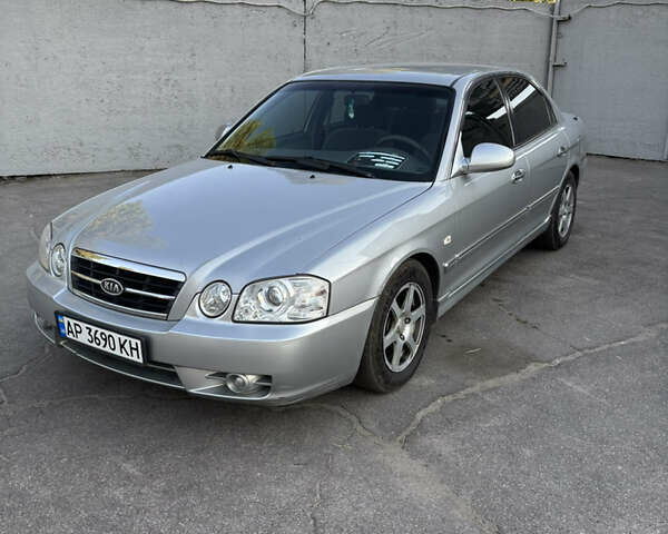 Серый Киа Маджентис, объемом двигателя 2 л и пробегом 175 тыс. км за 4500 $, фото 1 на Automoto.ua