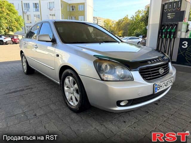 Сірий Кіа Маджентіс, об'ємом двигуна 2 л та пробігом 282 тис. км за 4500 $, фото 1 на Automoto.ua