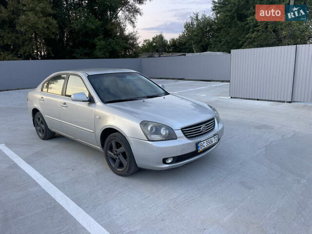 Сірий Кіа Маджентіс, об'ємом двигуна 2 л та пробігом 334 тис. км за 3000 $, фото 1 на Automoto.ua