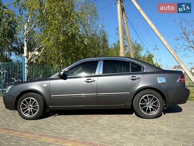 Серый Киа Маджентис, объемом двигателя 2 л и пробегом 156 тыс. км за 5700 $, фото 1 на Automoto.ua