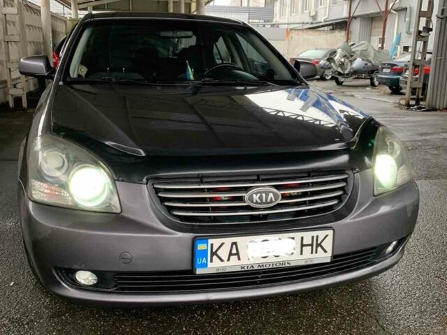 Сірий Кіа Маджентіс, об'ємом двигуна 2 л та пробігом 260 тис. км за 6500 $, фото 1 на Automoto.ua