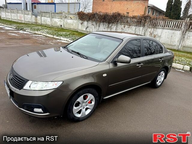 Сірий Кіа Маджентіс, об'ємом двигуна 2 л та пробігом 263 тис. км за 7000 $, фото 1 на Automoto.ua